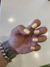 Cargar imagen en el visor de la galería, One Chic Chick (GC T73)