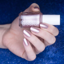 Cargar imagen en el visor de la galería, Reflection Perfection (1587)