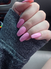 Cargar imagen en el visor de la galería, Suzi Shops & Island Hop (GC H71)