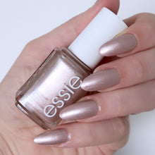 Cargar imagen en el visor de la galería, Reflection Perfection (1587)