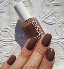 Cargar imagen en el visor de la galería, Mink Muffs (624)