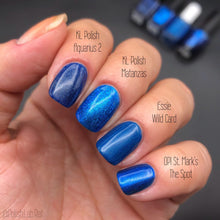 Cargar imagen en el visor de la galería, Wild Card (1582)