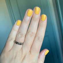 Cargar imagen en el visor de la galería, Never a Dulles Moment (GC W56)