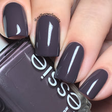 Cargar imagen en el visor de la galería, Smokin' Hot (700)