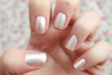 Cargar imagen en el visor de la galería, Oui Madame (780)