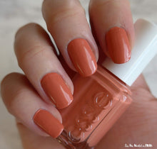 Cargar imagen en el visor de la galería, Claim To Flame (1556)