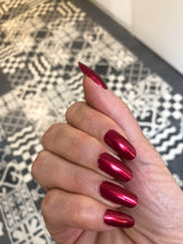 Cargar imagen en el visor de la galería, Ring In The Bling (1116)