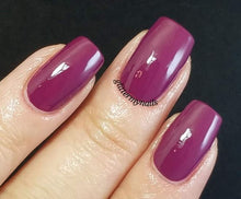 Cargar imagen en el visor de la galería, Get Cherried Away (GC C15)