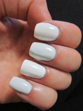 Cargar imagen en el visor de la galería, Alpine Snow (GC L00)