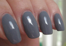 Cargar imagen en el visor de la galería, Petal Pushers (684/903)