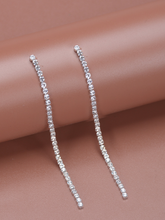 Cargar imagen en el visor de la galería, Aretes colgantes de tira larga con diamantes de imitación ✅
