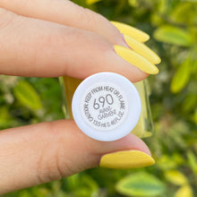 Cargar imagen en el visor de la galería, Avant Garment (690)