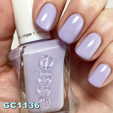 Cargar imagen en el visor de la galería, Studded Silhouette (1136)