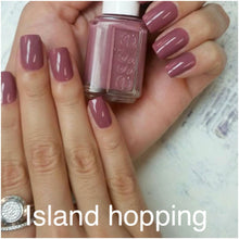 Cargar imagen en el visor de la galería, Island Hopping (610)