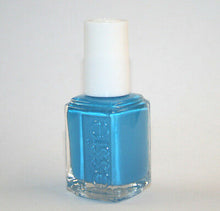 Cargar imagen en el visor de la galería, Strut Your Stuff (873)