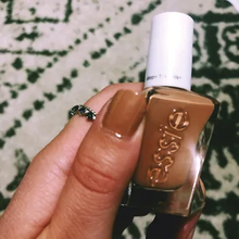 Cargar imagen en el visor de la galería, Dress for the press (35)