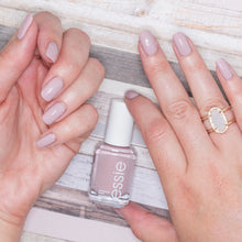 Cargar imagen en el visor de la galería, Go Go Geisha (1002)