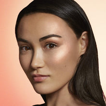 Cargar imagen en el visor de la galería, Maybelline Maquillaje de resaltador metálico cromado, #150 melocotón fundido