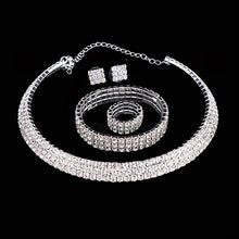 Cargar imagen en el visor de la galería, Conjunto de joyas, gargantilla, aretes, pulsera y aros con estrás de cristal NDP-29