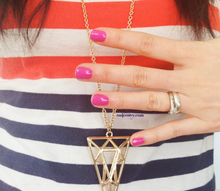 Cargar imagen en el visor de la galería, Madison ave hue Gel #821