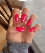 Cargar imagen en el visor de la galería, Charged Up Cherry (IS B35)