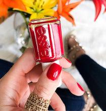 Cargar imagen en el visor de la galería, Russian Roulette (182)