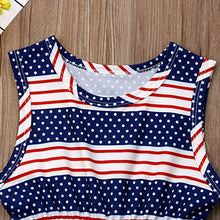 Cargar imagen en el visor de la galería, Set de bebé recién nacido con borlas NDP4