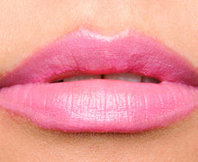 Cargar imagen en el visor de la galería, Maybelline 715 Hibiscus Pop ✅