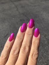 Cargar imagen en el visor de la galería, All Your Dreams in Vending Machines (GC T84)- Liquidación!