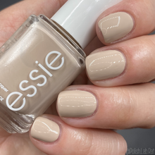 Cargar imagen en el visor de la galería, Rainwear don't care (1611)