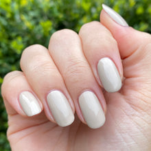 Cargar imagen en el visor de la galería, Rainwear don't care (1611)