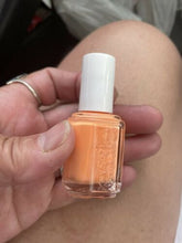 Cargar imagen en el visor de la galería, Soles on fire (1558)