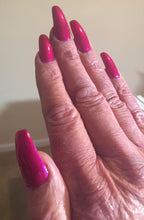 Cargar imagen en el visor de la galería, Flashbulb Fuchsia (GC B31) - Liquidación!