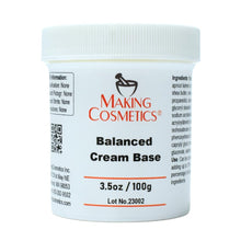 Cargar imagen en el visor de la galería, Base de crema equilibrada de MakingCosmetics
