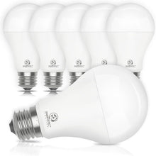 Cargar imagen en el visor de la galería, E ENERGETIC LIGHTING Paquete de 6 bombillas LED de 150 W, luz diurna A21 súper brillante de 5000 K, no regulable, bombilla LED de 2300 lúmenes, bombillas de alto lúmenes, base E26, certificación UL A19
