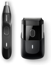 Cargar imagen en el visor de la galería, MANSCAPED® The Handyman™ Travel Duo incluye el recortador de pelo Weed Whacker® 2.0 para nariz y orejas y afeitadora ln23 facial compacta portátil para hombre con nivelador de pelo largo y cuchillas de
