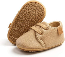 Cargar imagen en el visor de la galería, Zapatillas antideslizantes Botinas
