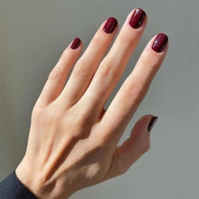 Cargar imagen en el visor de la galería, Modelones Uñas postizas a presión de Navidad, uñas postizas cuadradas cortas de color rojo oscuro, kit de uñas reutilizables con pegamento de uñas, a22 mini lima de uñas, 32 unidades, 16 tamaños

