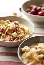 Cargar imagen en el visor de la galería, Great Grains Cereal de desayuno con pasas, dátiles y nueces pecanas, cereal de pasas con dátiles dulces y racimos de granola
