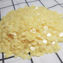 Cargar imagen en el visor de la galería, Candelilla - Pellets de cera vegana para cosméticos
