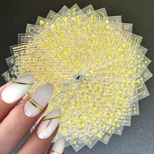 Cargar imagen en el visor de la galería, 30 hojas de calcomanías doradas para uñas, calcomanías de uñas de línea estrella dorada A24
