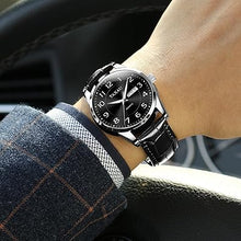 Cargar imagen en el visor de la galería, Reloj de hombre con cara grande, fácil de leer, números arábigos, relojes de vestir para hombre, clásico, negro, marrón, a21 correa de cuero, analógico, reloj de pulsera para hombre con día y fecha,

