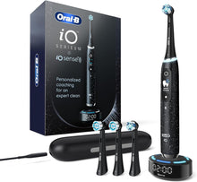 Cargar imagen en el visor de la galería, Oral-B iO Series 10 Cepillo de dientes eléctrico recargable con sensor de presión visible para proteger las encías,ln23 temporizador de 2 minutos, 7 ajustes de limpieza, 4 cabezales de cepillo de dientes
