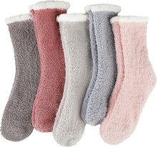 Cargar imagen en el visor de la galería, Calcetines peludos de mujer Zapatillas
