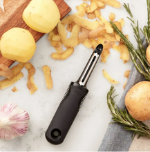 Cargar imagen en el visor de la galería, OXO Softworks Peladora Giratoria Negra
