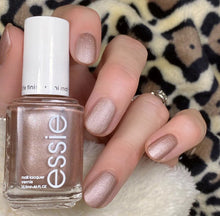 Cargar imagen en el visor de la galería, Call your bluff
