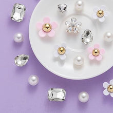 Cargar imagen en el visor de la galería, NEVEGE Dijes para zapatos, 24 piezas de dijes de flores con diamantes de imitación de cristal,  a22 decoración de zapatos, encantos de flores para zapatos de regalo
