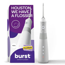 Cargar imagen en el visor de la galería, BURST Irrigador dental para limpieza de dientes – Púas de irrigador de agua inalámbrico para eliminación de ln23 placa entre dientes, aparatos ortopédicos y trabajo dental – Hilo dental eléctrico y
