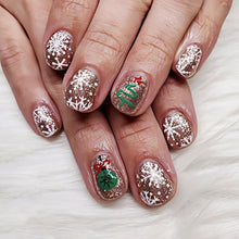 Cargar imagen en el visor de la galería, 24 uñas postizas cuadradas cortas con diseño de copos de nieve, diseño de brillantina, uñas postizas de Navidad para vacaciones de invierno, a22 uñas postizas de cobertura completa para mujeres y niñas
