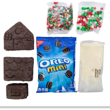Cargar imagen en el visor de la galería, Kit de casita de galletas Oreo de chocolate para fiestas: decora tu propia mini casita de chocolate con glaseado y dulces.
